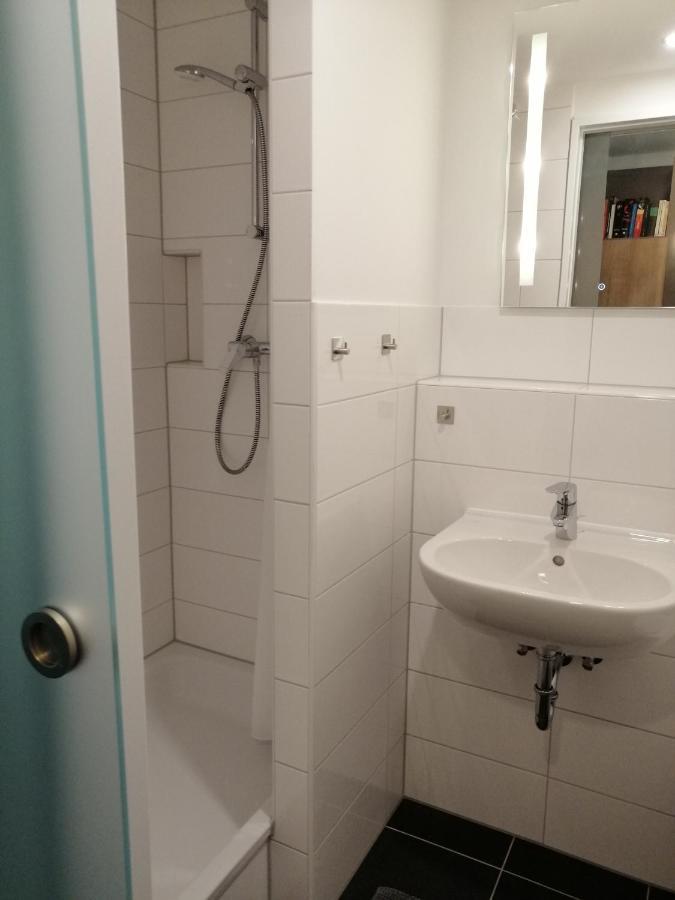 Gastehaus An Der Messe Hotel Hamburg-Harburg Buitenkant foto