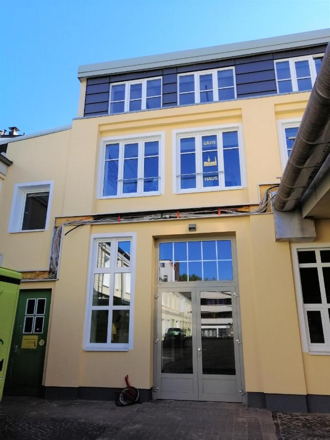 Gastehaus An Der Messe Hotel Hamburg-Harburg Buitenkant foto